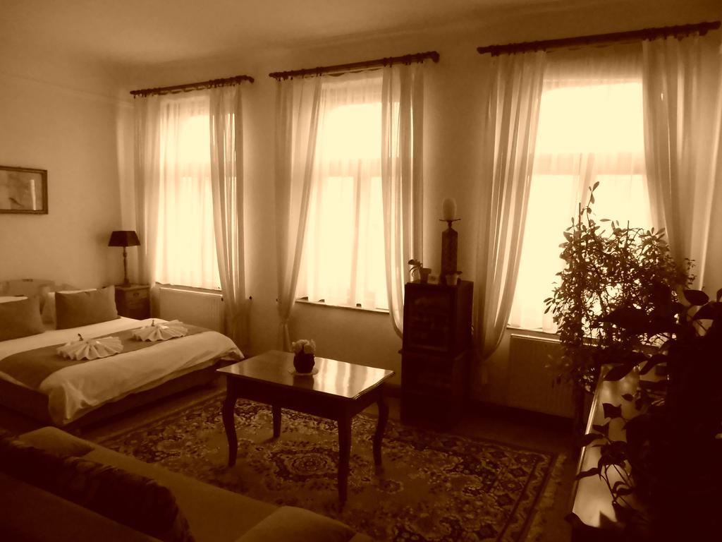 Hotel Excellent Kroměříž Стая снимка