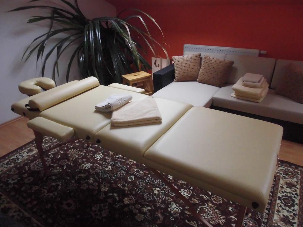 Hotel Excellent Kroměříž Екстериор снимка