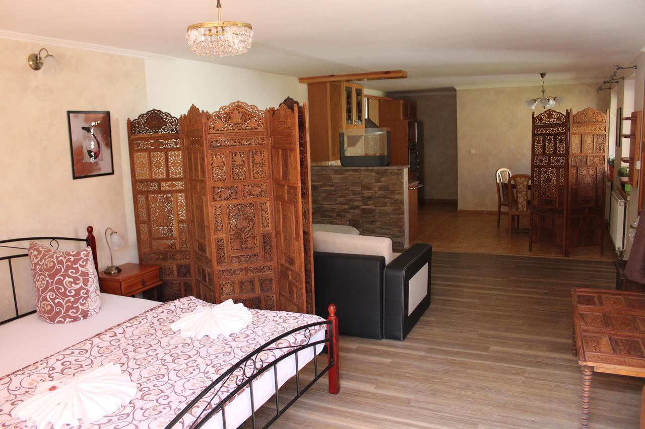 Hotel Excellent Kroměříž Екстериор снимка